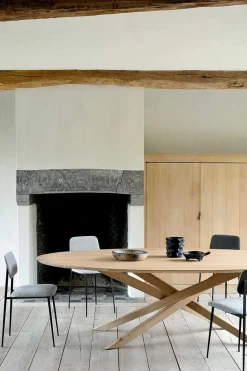 Esstisch Mikado Eiche massiv oval B 267 cm