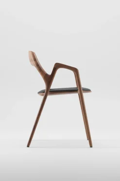 Gino Designerstuhl mit Arm Nussbaum