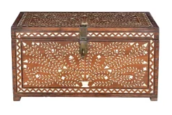Holztruhe mit Verzierung groß