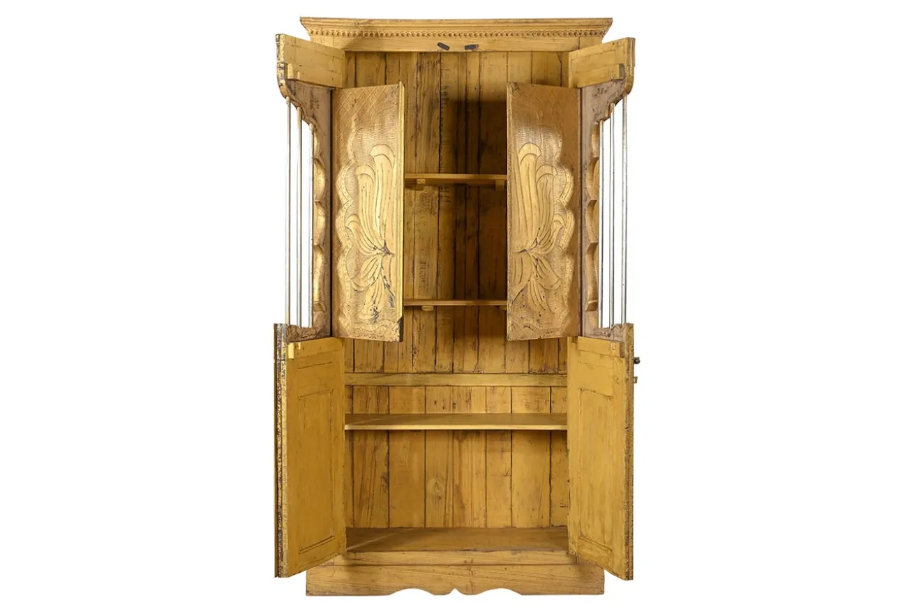 Schrank Vintage gold