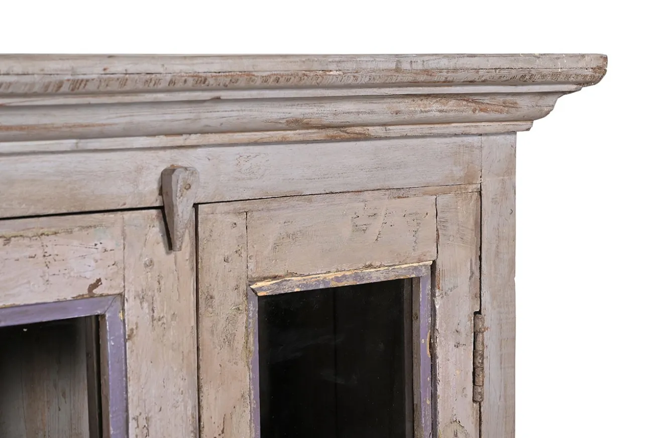 Schrank Vintage lavendel