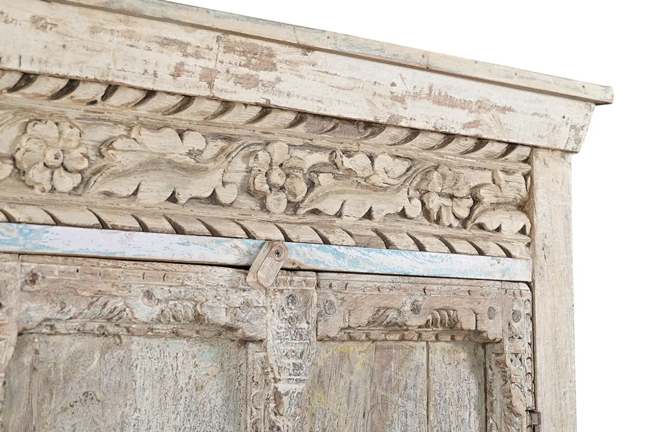 Schrank Vintage whitewashed