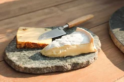 Steinteller River Flußstein grau klein