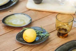 Teller Pure by Pascale Naessens oval klein braun