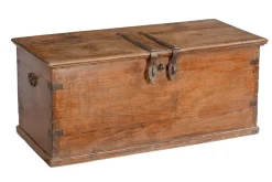 Truhe Vintage natur