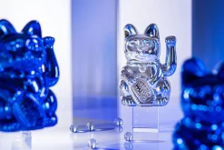 Winkekatze Lucky Cat Cosmic shiny blau