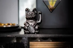 Winkekatze Lucky Cat Cosmic shiny schwarz